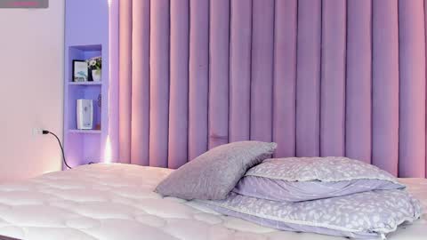 Snapshot of aashleytaylor chatting on 01/16/25, 01:58 AASHLEY online show from 01/16/25, 01:58