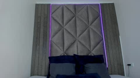 Snapshot of aashleytaylor chatting on 01/21/25, 02:00 AASHLEY online show from 01/21/25, 02:00