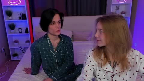 Fiona and Harry online show from 12/17/24, 08:43