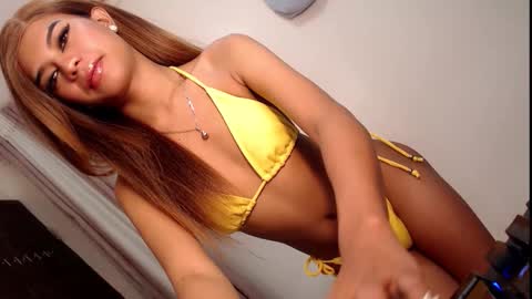 AYISHA online show from 10/21/25, 07:25