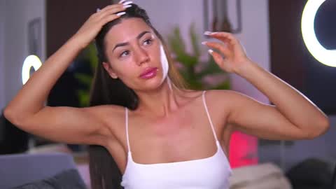 Alexa online show from 04/25/26, 07:00