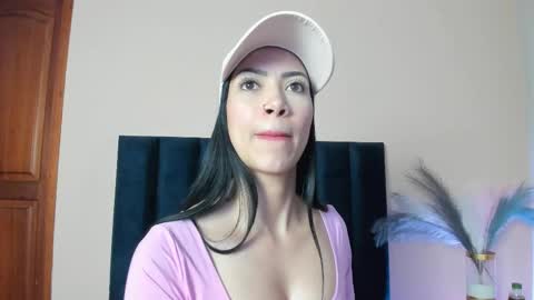 Abbie Joness online show from 10/30/25, 11:33