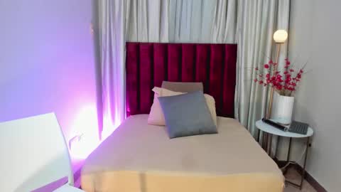 Abbie Joness online show from 11/27/25, 11:12