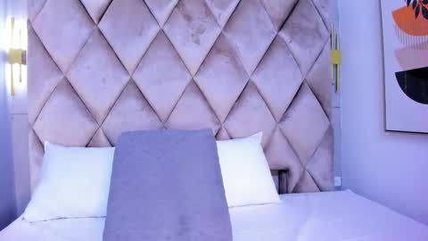 abbiethomas online show from 02/08/26, 04:16