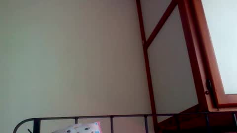 Snapshot of abbiprada chatting on 12/22/25, 06:27 abbiprada online show from 12/22/25, 06:27