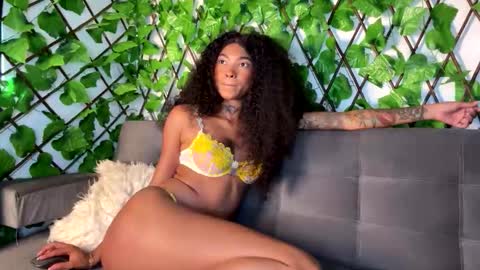 Snapshot of abbireyes chatting on 11/14/25, 05:55 Barbierous abbireyes online show from 11/14/25, 05:55