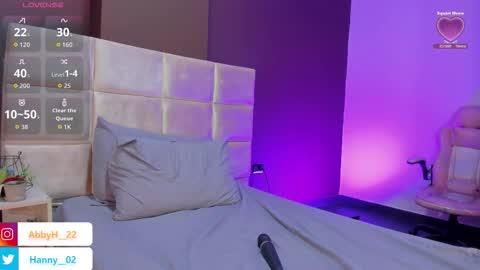 Abby online show from 11/05/25, 01:33