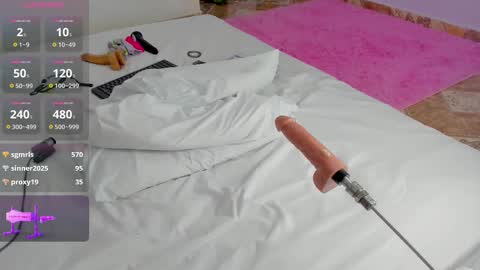 Snapshot of abby_anderson_ chatting on 03/08/25, 09:17   .   .   online show from 03/08/25, 09:17