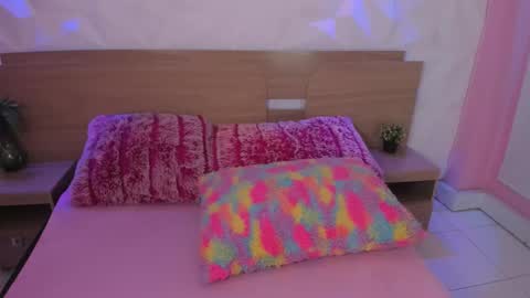 abby_angeel_1 online show from 12/16/25, 01:05