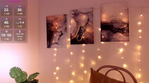 Snapshot of abby_excitease chatting on 12/07/24, 04:25 I want to make you addicted to me online show from 12/07/24, 04:25