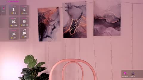 Snapshot of abby_excitease chatting on 12/20/24, 05:18 I want to make you addicted to me online show from 12/20/24, 05:18