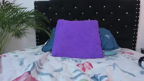 abby jones online show from 05/08/26, 12:27