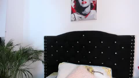 abby jones online show from 05/22/26, 12:07