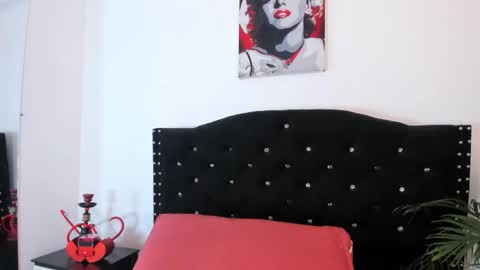 abby jones online show from 06/10/26, 02:23