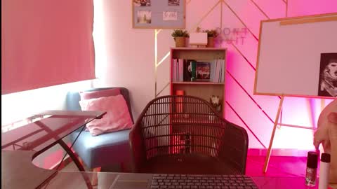 Snapshot of abby_kartman chatting on 02/24/26, 08:51 Abby online show from 02/24/26, 08:51