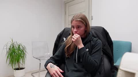 ABBY LAKER online show from 01/05/25, 08:52