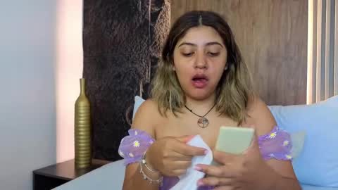 Abbygail online show from 10/03/25, 12:24