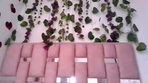 abby_moss_2 online show from 04/23/26, 12:26