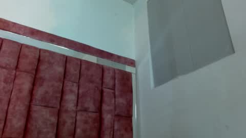 Snapshot of abby_sweet_x chatting on 09/26/25, 08:13 Abby sweet x online show from 09/26/25, 08:13