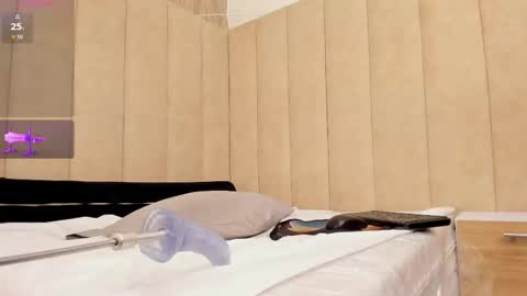 abby_swett1 online show from 11/07/25, 03:12