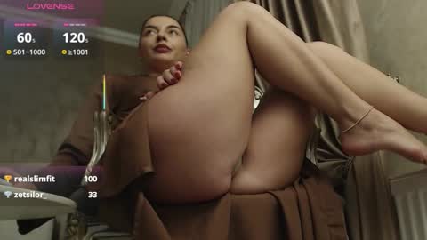 Snapshot of abby_thedevil chatting on 11/20/25, 08:52 abby_thedevil online show from 11/20/25, 08:52