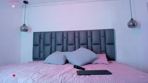 abbyadams23 online show from 11/19/25, 03:06