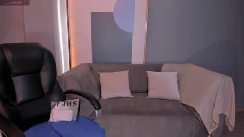 Abby Dalton  online show from 03/05/25, 05:39