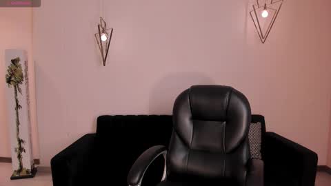 Abby Dalton  online show from 11/19/25, 06:30