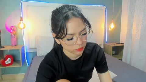 Abby Dixon  online show from 02/15/25, 10:52