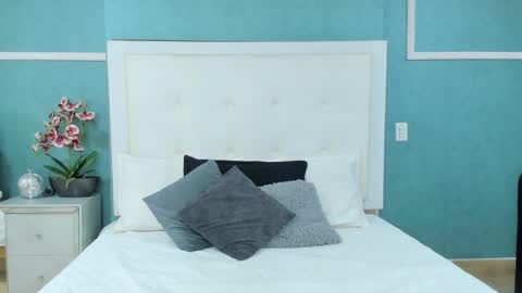 Abby Dixon  online show from 03/30/26, 12:06