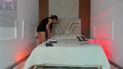 Abby Evans online show from 12/17/25, 11:49