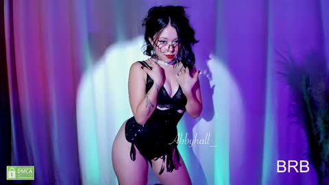 Snapshot of abbyhall__ chatting on 12/03/24, 01:19 INSTAGRAM abby hall82 online show from 12/03/24, 01:19