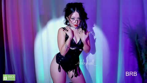 Snapshot of abbyhall__ chatting on 01/08/25, 01:32 INSTAGRAM abby hall82 online show from 01/08/25, 01:32