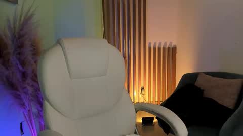 ABBY online show from 11/24/25, 10:53