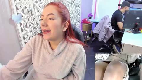 Snapshot of abbystones chatting on 12/30/24, 03:13 Abby Stones online show from 12/30/24, 03:13