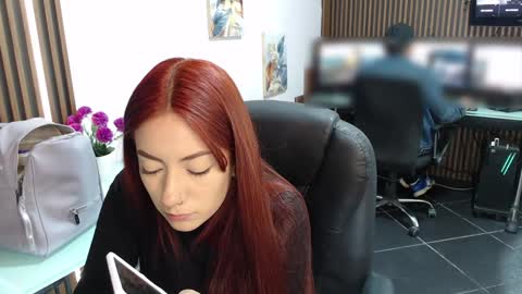 Snapshot of abbystones chatting on 02/05/25, 11:34 Abby Stones online show from 02/05/25, 11:34