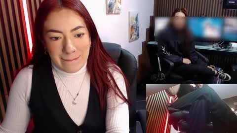 Snapshot of abbystones chatting on 02/17/25, 01:32 Abby Stones online show from 02/17/25, 01:32