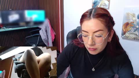 Snapshot of abbystones chatting on 03/06/25, 06:26 Abby Stones online show from 03/06/25, 06:26