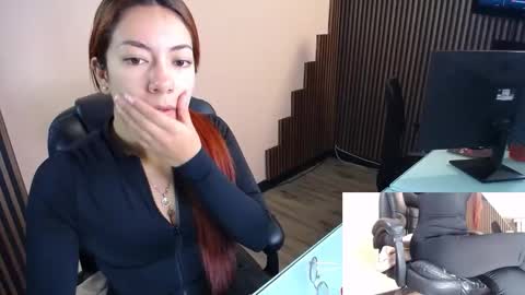 Abby Stones online show from 12/17/25, 11:16