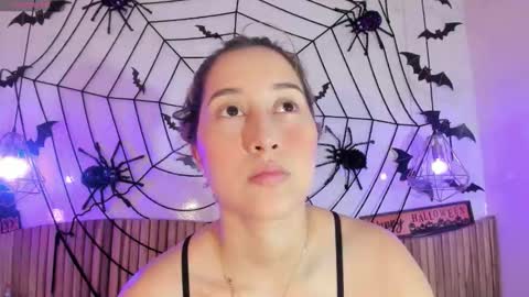 Snapshot of abbysweet1_ chatting on 10/15/25, 11:32 Abigail online show from 10/15/25, 11:32