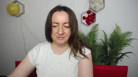 abbytaylorr online show from 03/10/26, 07:57