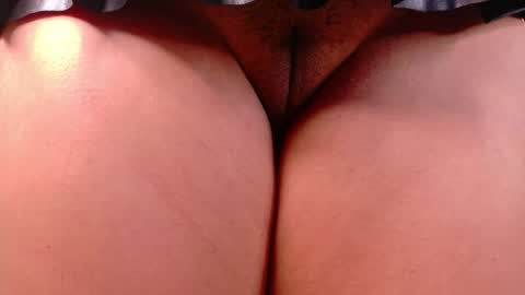 Snapshot of abbywathson chatting on 01/05/26, 05:27 A B B Y online show from 01/05/26, 05:27