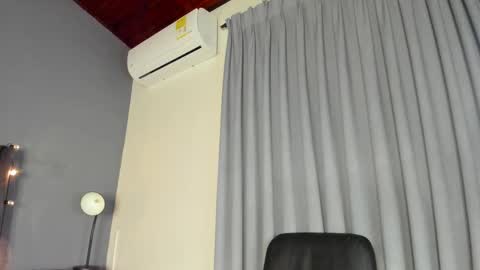 Snapshot of abbywathson chatting on 01/07/26, 11:34 A B B Y online show from 01/07/26, 11:34