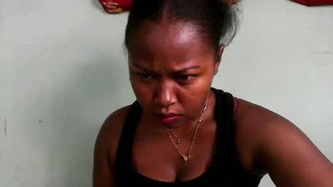 abella677022 online show from 04/22/26, 03:02