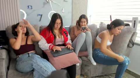 abella_as_ online show from 03/06/26, 05:20