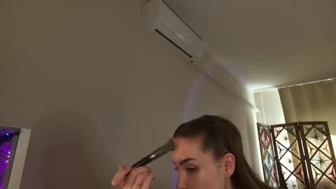 abella_danger_x online show from 04/19/26, 07:18