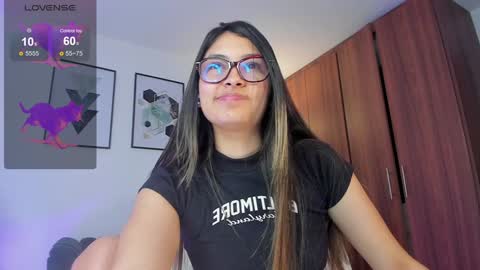 Snapshot of abella_ruiz chatting on 02/09/25, 12:28 Abella Ruiz online show from 02/09/25, 12:28