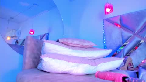 abelladgr online show from 01/05/25, 09:05