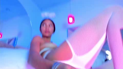 abelladgr online show from 01/10/25, 04:30