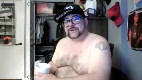 Snapshot of abennett76 chatting on 06/06/26, 03:06 AJ online show from 06/06/26, 03:06